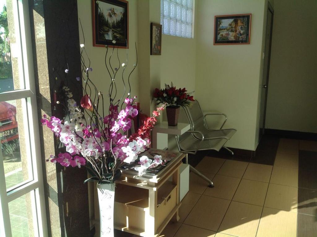 Hotel Morning Glory Kudat Exterior photo